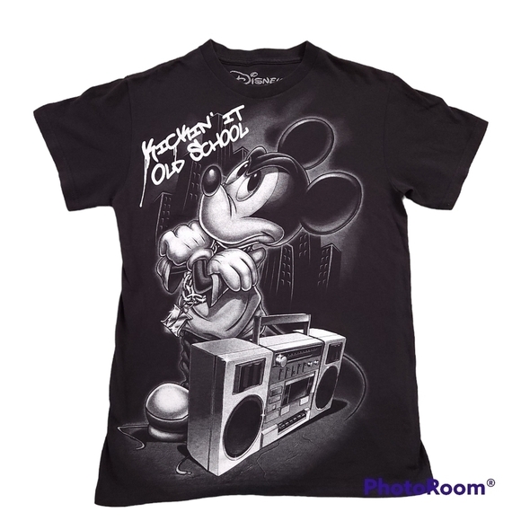 Disney Mickey Mouse Hip Hop Kickin It Old School Tshirt sz S - Picture 1 of 3